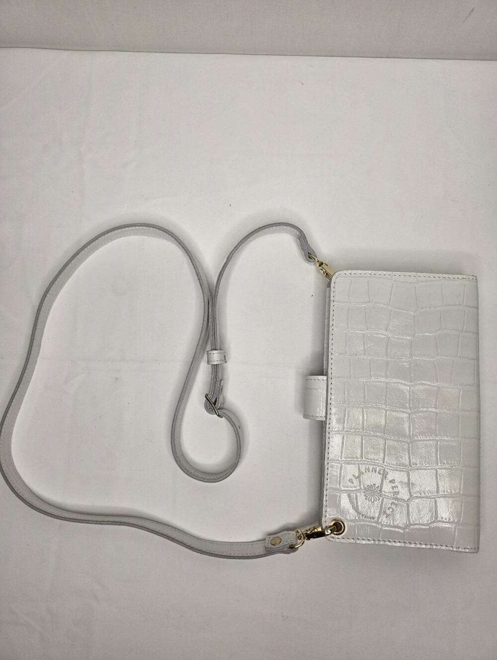 Planner Perfect White Croc Embossed Leather Crossbody Wallet Planner